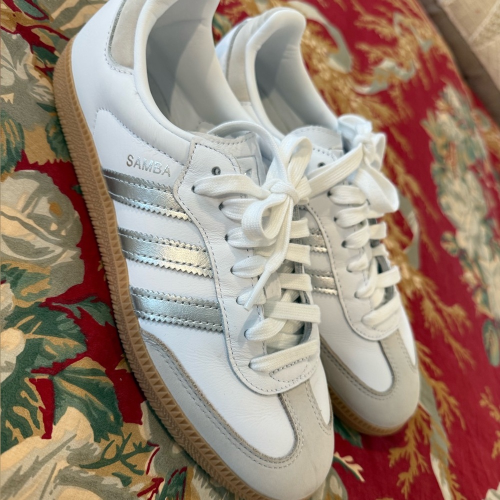 Adidas Samba White and Silver Sneakers 7.5 new